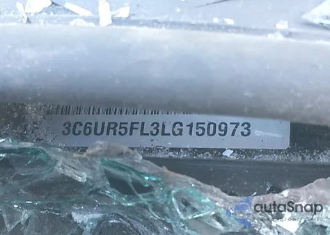 2020 Ram 2500 Laramie 4X4 6'4 Box z USA, uszkodzony, nr VIN 3C6UR5FL3LG150973